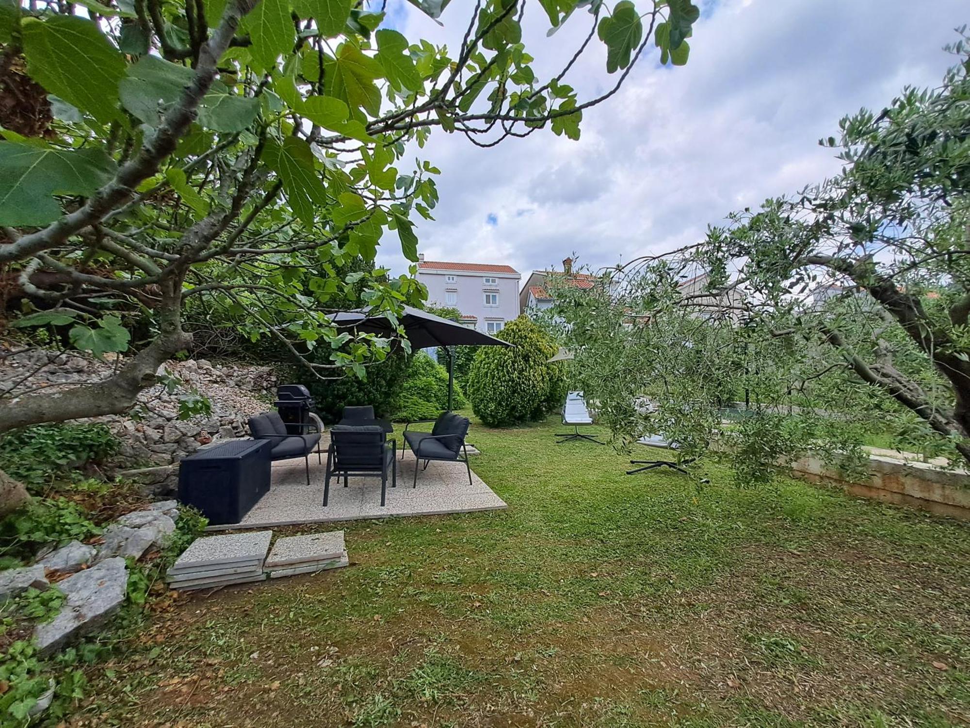 Greta Apartman Vrbnik Kültér fotó
